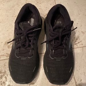 Brooks Ghost 13 women’s Black